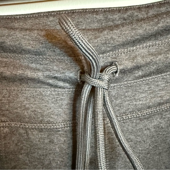 Lole | Super Soft Gray Joggers | Sz M - Picture 5 of 10